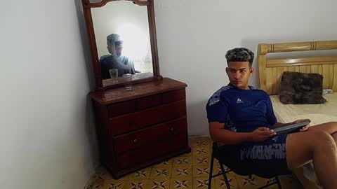 mathews__ online show from January 7, 2026, 3:20 am