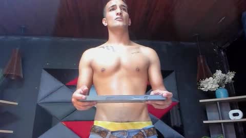 mathews_clark online show from October 15, 2025, 12:11 am