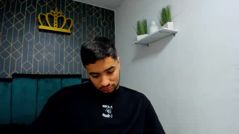 Mathews online show from November 6, 2025, 12:17 pm