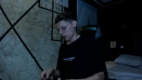 MathewSanz  online show from April 6, 2026, 12:06 pm