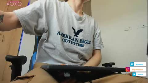 Alejandro Alex online show from October 19, 2025, 3:34 pm