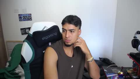 matias online show from November 12, 2025, 4:29 pm