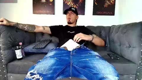  MATIAS COSTA  online show from January 8, 2026, 9:28 pm