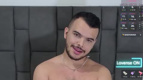 Matias Towers online show from December 2, 2025, 4:40 am