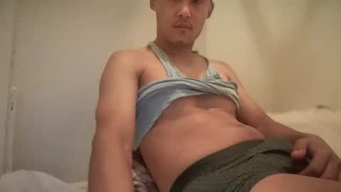 Snapshot of matoka33 chatting on January 18, 2025, 11:22 pm Dad online show from January 18, 2025, 11:22 pm