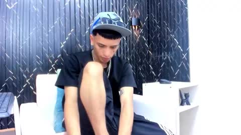 Matt Ruso online show from November 3, 2025, 3:30 am