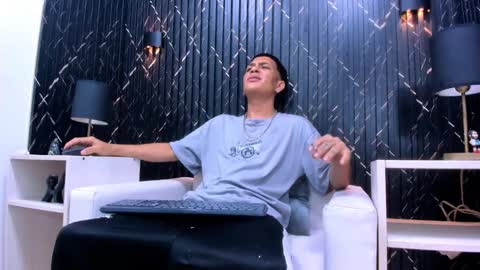 Matt Ruso online show from November 21, 2025, 11:58 pm