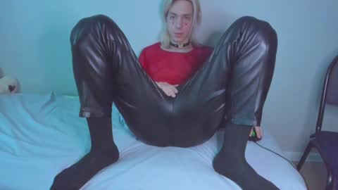 Snapshot of matt_spark chatting on January 30, 2025, 4:06 am Matt online show from January 30, 2025, 4:06 am