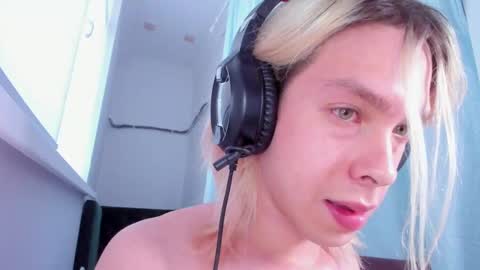 Snapshot of matt_spark chatting on February 25, 2025, 3:31 am Matt online show from February 25, 2025, 3:31 am