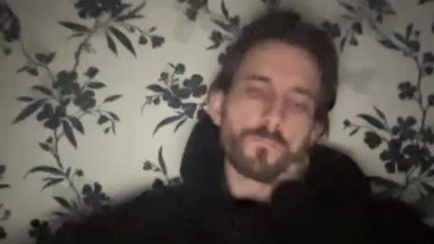 Snapshot of mattcarta chatting on November 1, 2025, 1:35 pm mattcarta online show from November 1, 2025, 1:35 pm