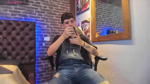 ---Matteo--- online show from October 7, 2025, 4:20 am