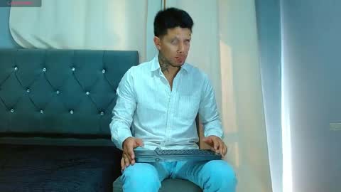 MATTEO online show from April 14, 2026, 12:33 pm