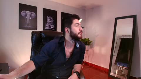 Snapshot of matteo_simpson chatting on February 8, 2025, 11:24 pm Matteo simpson online show from February 8, 2025, 11:24 pm