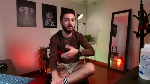 Snapshot of matteo_simpson chatting on February 12, 2025, 8:50 pm Matteo simpson online show from February 12, 2025, 8:50 pm