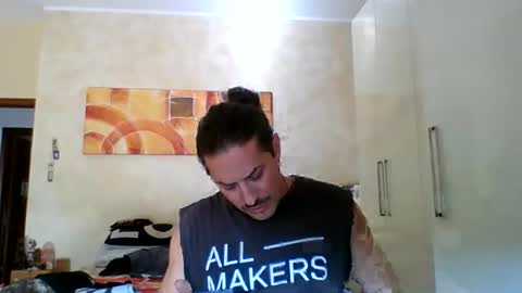 matteushh87 online show from October 20, 2025, 11:43 am