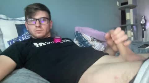 matthd21 online show from October 6, 2025, 2:47 pm