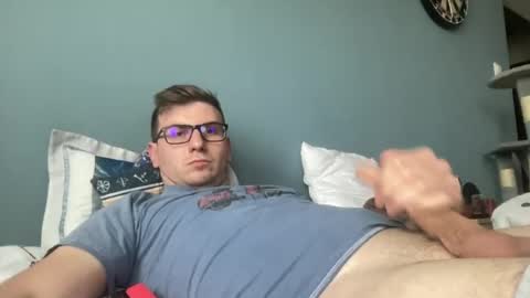 matthd21 online show from April 27, 2026, 10:46 am