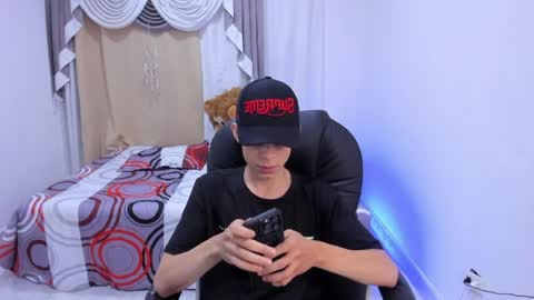MatthewBoy online show from May 6, 2026, 3:46 am