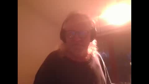 Matthias online show from October 8, 2025, 5:05 am