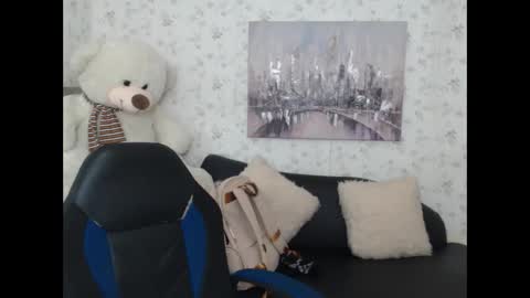 Martina online show from May 13, 2026, 10:34 am