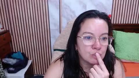 Sonia online show from October 15, 2025, 10:54 pm