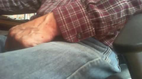 Maturedaddi online show from October 10, 2025, 10:03 am