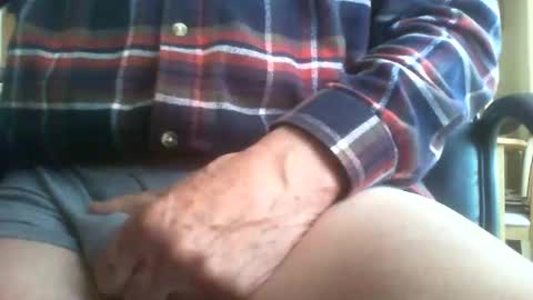 Maturedaddi online show from December 22, 2025, 10:23 am