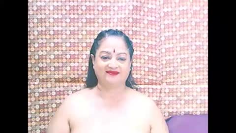 matureindian654u online show from May 20, 2026, 5:52 pm