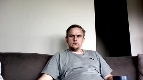matureontheedge online show from July 18, 2026, 7:01 am