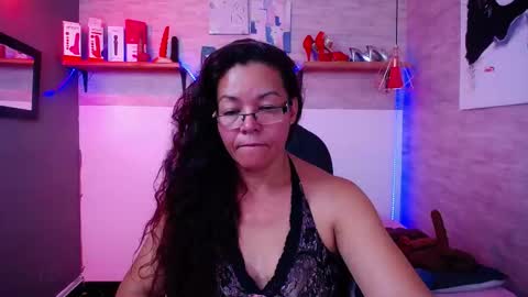 maturepure_ online show from November 15, 2025, 11:21 pm