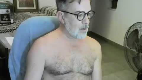 matxexo online show from November 20, 2025, 6:40 pm