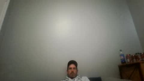 Snapshot of maubecaron1 chatting on October 1, 2025, 12:44 pm ken34yee online show from October 1, 2025, 12:44 pm