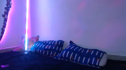 Mau and Lauren online show from February 10, 2026, 11:53 pm