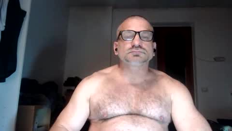 mauro1971 online show from April 29, 2026, 2:59 am