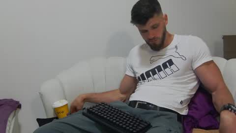 mauro_real_man online show from May 18, 2026, 7:41 pm