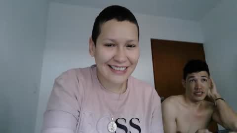 mauroluxandra online show from December 21, 2025, 7:43 pm