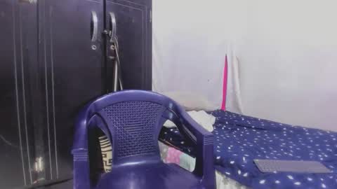 mauryandjonny online show from November 11, 2025, 1:27 am