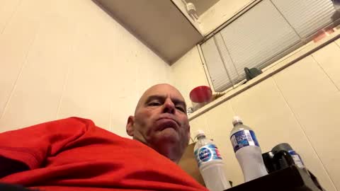 Snapshot of maverick7000 chatting on October 9, 2025, 3:15 am maverick7000 online show from October 9, 2025, 3:15 am