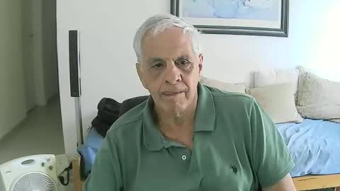 Snapshot of max_2017 chatting on February 25, 2026, 8:29 pm max_2017 online show from February 25, 2026, 8:29 pm