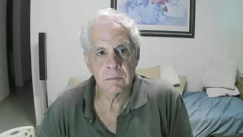 Snapshot of max_2017 chatting on March 19, 2026, 3:21 am max_2017 online show from March 19, 2026, 3:21 am