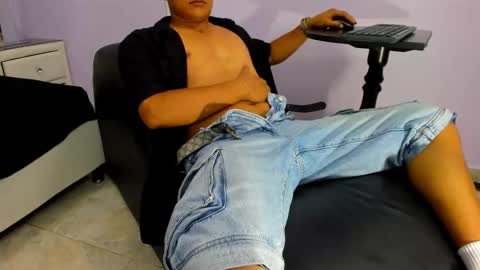 ig antonny x online show from September 29, 2025, 2:06 am