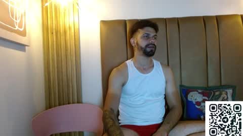 Snapshot of max_ashley_mds chatting on June 14, 2026, 1:35 pm Max Ashley online show from June 14, 2026, 1:35 pm