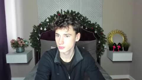 Max online show from January 8, 2026, 7:10 am