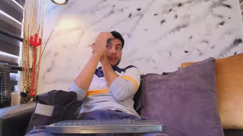 Snapshot of max_hornye chatting on February 23, 2026, 6:49 pm Max Hornye online show from February 23, 2026, 6:49 pm