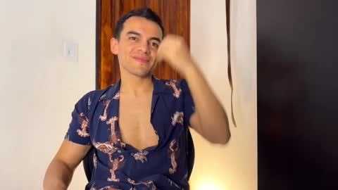 Max Lancaster online show from December 14, 2024, 2:56 am