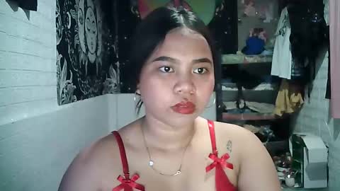 Snapshot of max_lovely123 chatting on May 18, 2026, 12:33 pm max_lovely123 online show from May 18, 2026, 12:33 pm