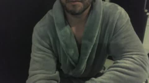 maxaktpas online show from October 14, 2025, 7:03 pm