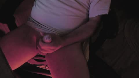 maxcamlove online show from June 22, 2026, 11:24 pm