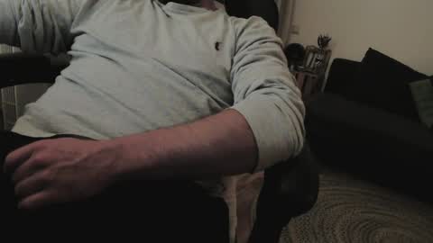 maxcamlove online show from July 4, 2026, 4:29 am