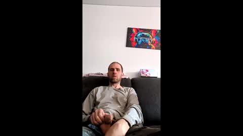 Snapshot of maxenceb1984 chatting on March 20, 2026, 6:57 pm maxenceb1984 online show from March 20, 2026, 6:57 pm